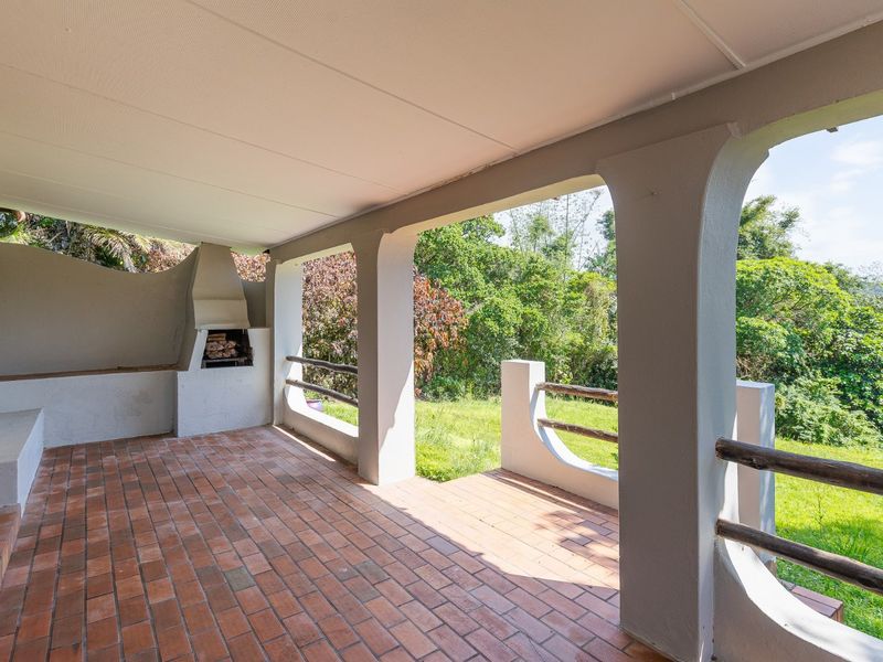 Beachside Dual-Dwelling Dream: Walk to the Beach - Photo 1