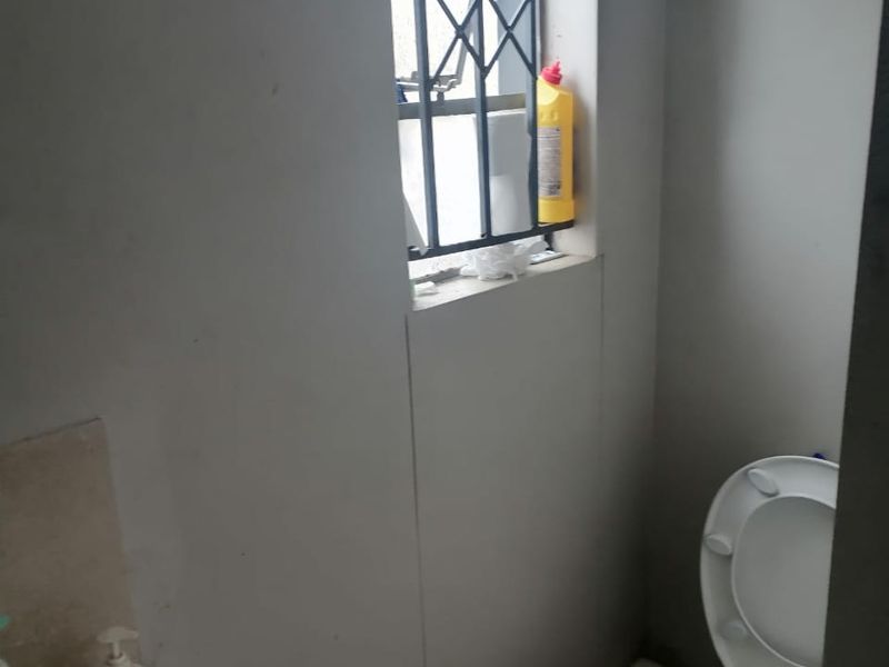 Stunning 3-Bed, 2-Bath Home for Sale – Riverside View - Photo 6