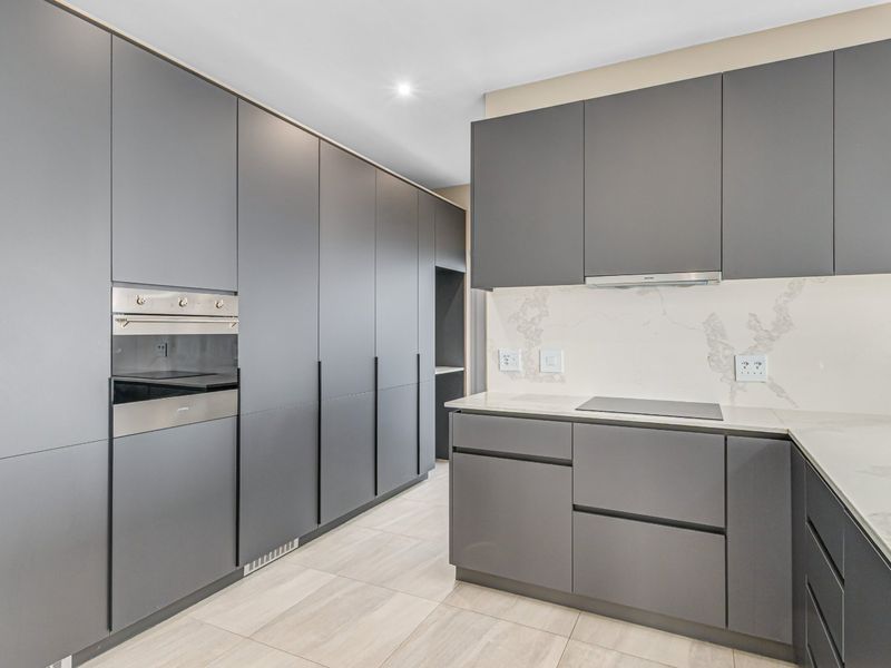 3 Bedroom All Ensuite Cluster Townhouse For Sale In Bryanston. - Photo 5