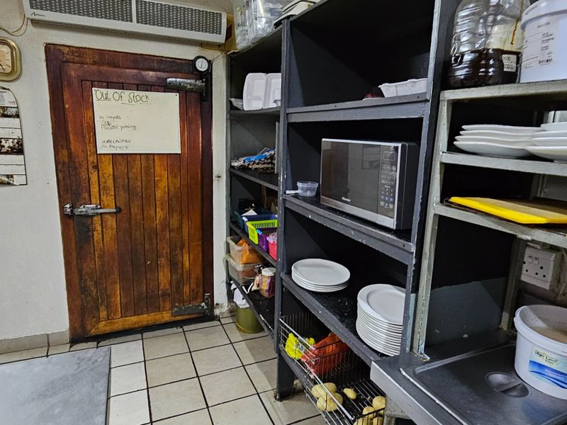 Famiy Restaurant in Stilbaai - Photo 7