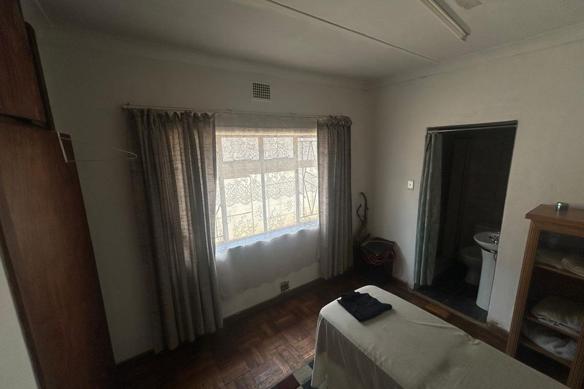 5 Bedroom for Sale in Pretoria Gardens  - Photo 4