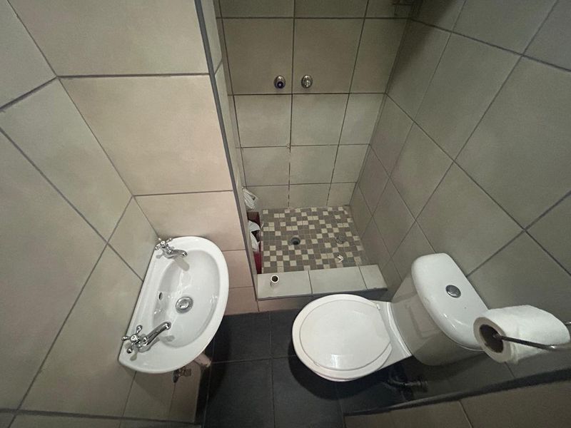 5 Bedroom for Sale in Pretoria Gardens  - Photo 9