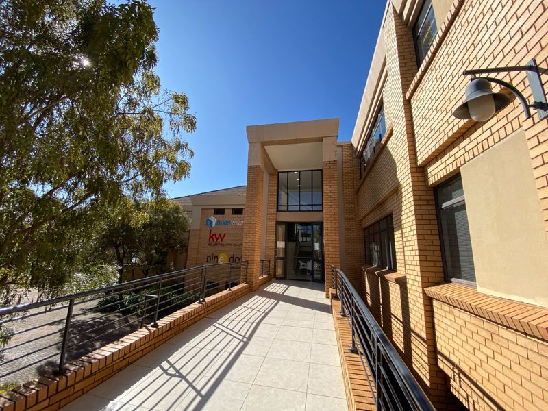 Semi-Serviced Office Available In Faerie Glen - Photo 2