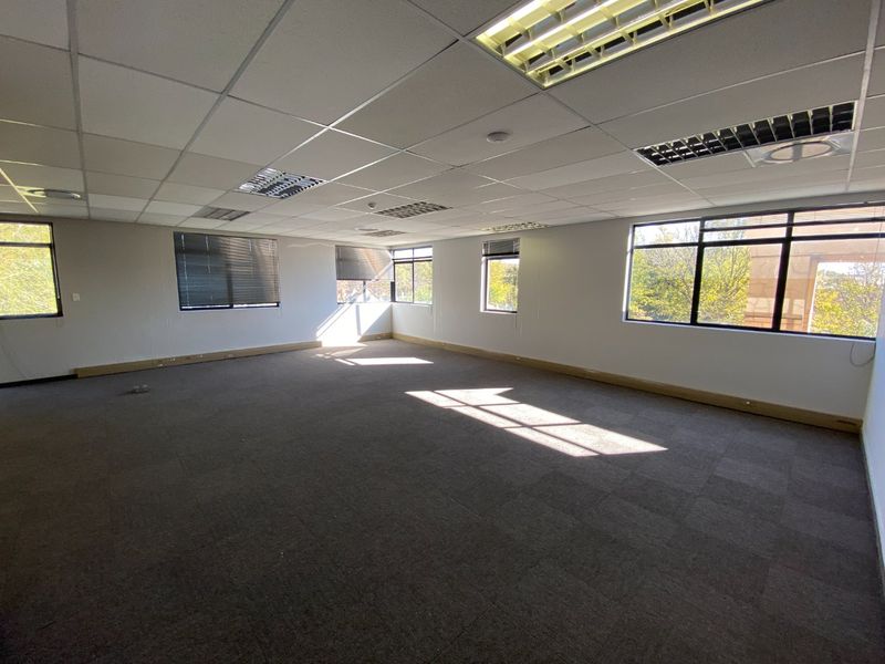 Semi-Serviced Office Available In Faerie Glen - Photo 7