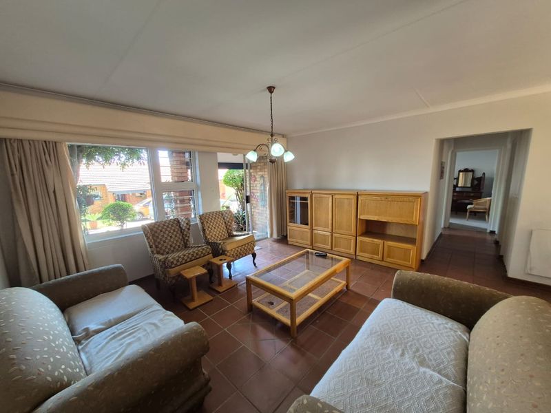 Home sweet home, agents choice – investor, retiree or family. It fits all! - Photo 2