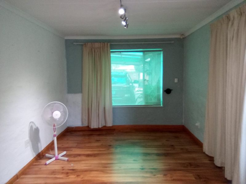 Bachelor Cottage/Studio available for Rent in Montgomery Park : Occupation Immediately - Photo 4