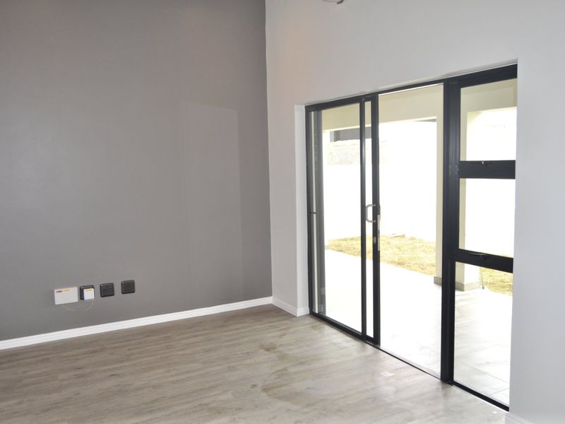 Where Families Grow and Lifestyles Elevate - Photo 8