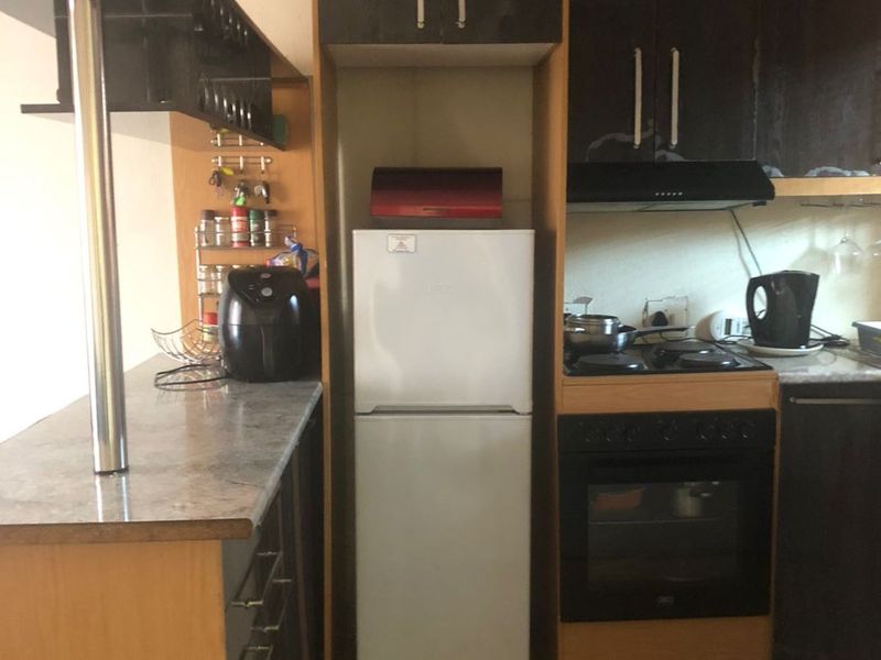 2 Bedroom and 1 Bathroom available for you to buy Call us now!! - Photo 2