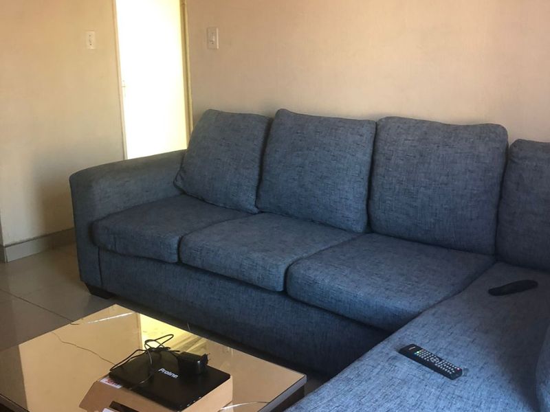 2 Bedroom and 1 Bathroom available for you to buy Call us now!! - Photo 4