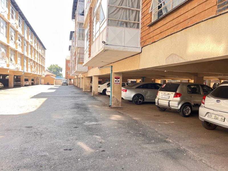 2 bedroom and 1 bathroom apartment  in Kempton Park Central avalaible for Sale - Photo 9