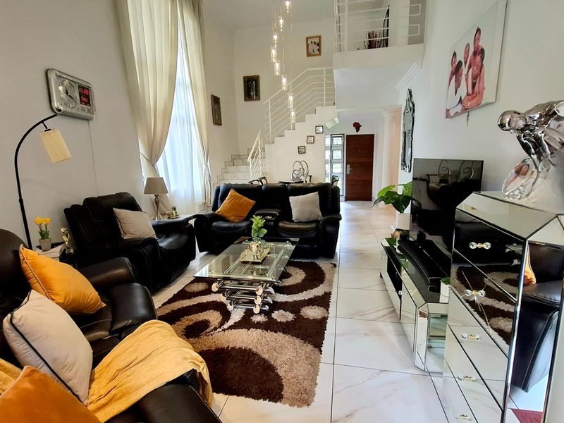 Spacious Benoni North family haven for sale - Photo 10