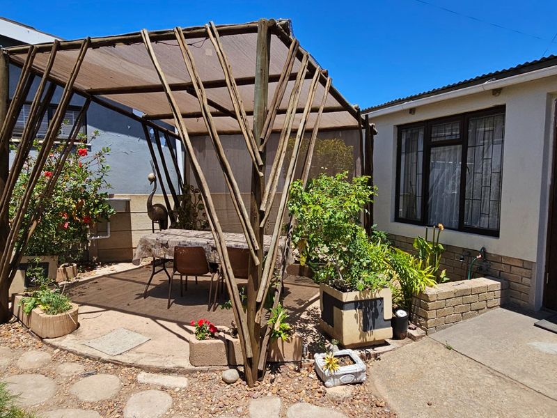 House/Business in the heart of Albertinia - Photo 10