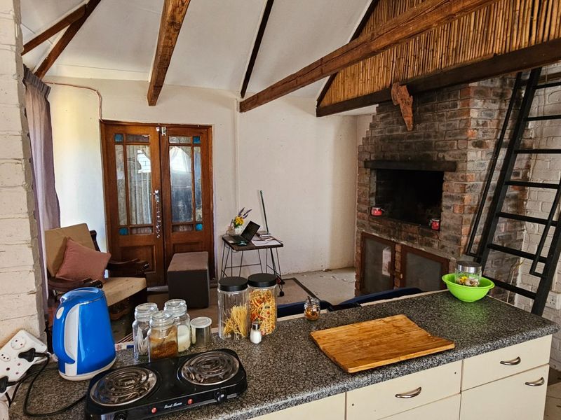 House/Business in the heart of Albertinia - Photo 4