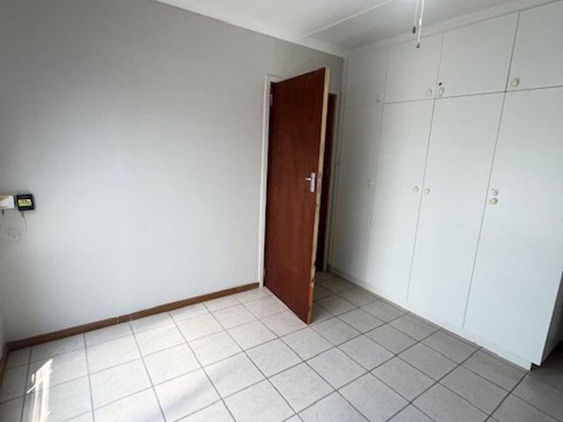 *IMMEDIATE RENTAL AVAILABILITY!*  - Photo 7