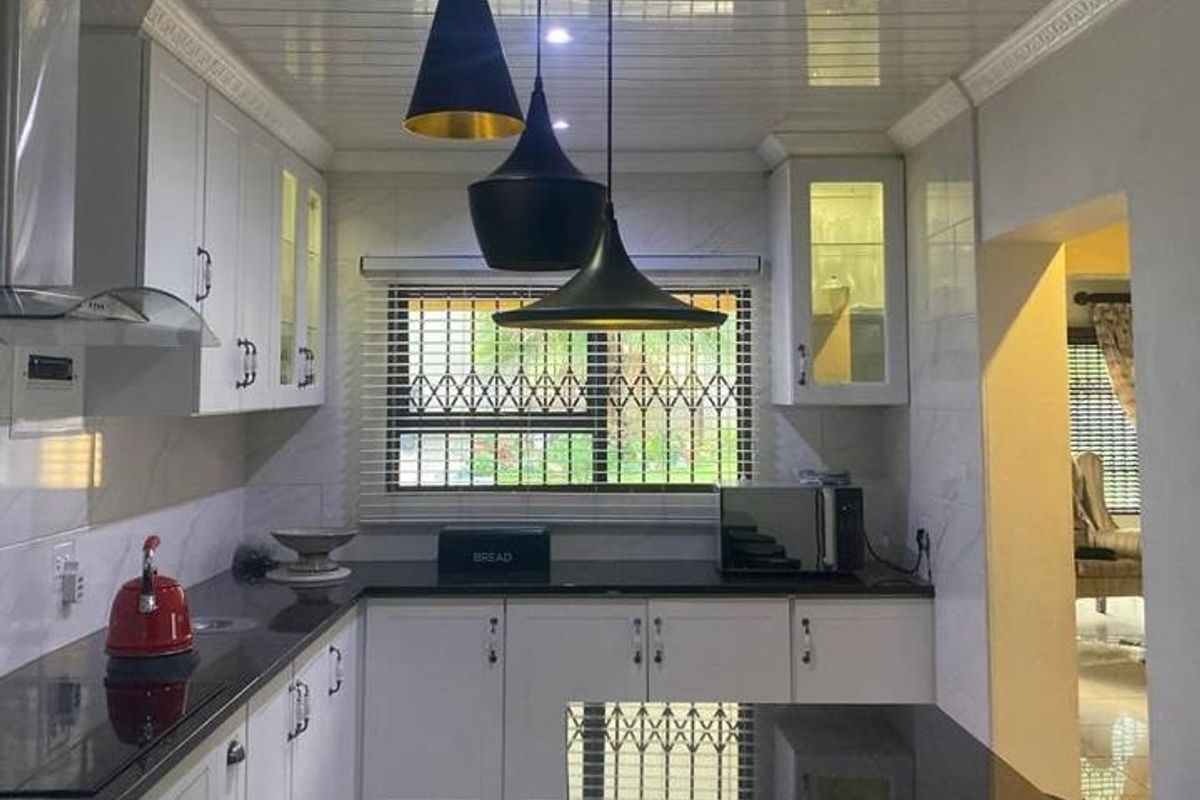 5 Bedrooms for Sale in Proclamation hill  - Photo 2