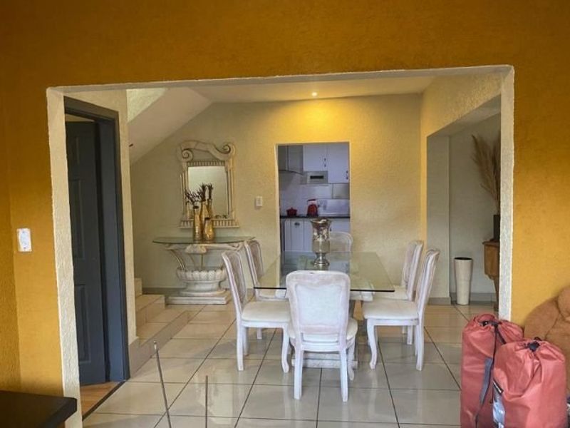 5 Bedrooms for Sale in Proclamation hill  - Photo 8