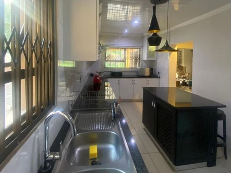 5 Bedrooms for Sale in Proclamation hill  - Photo 7