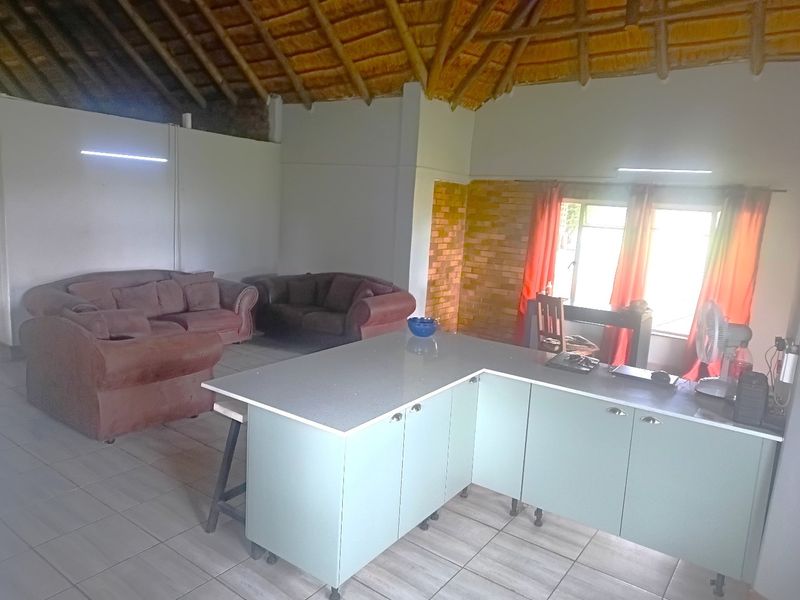 21.4ha Farm – Ideally Situated Between Cullinan, Rayton & Bronkhorstspruit - Photo 4