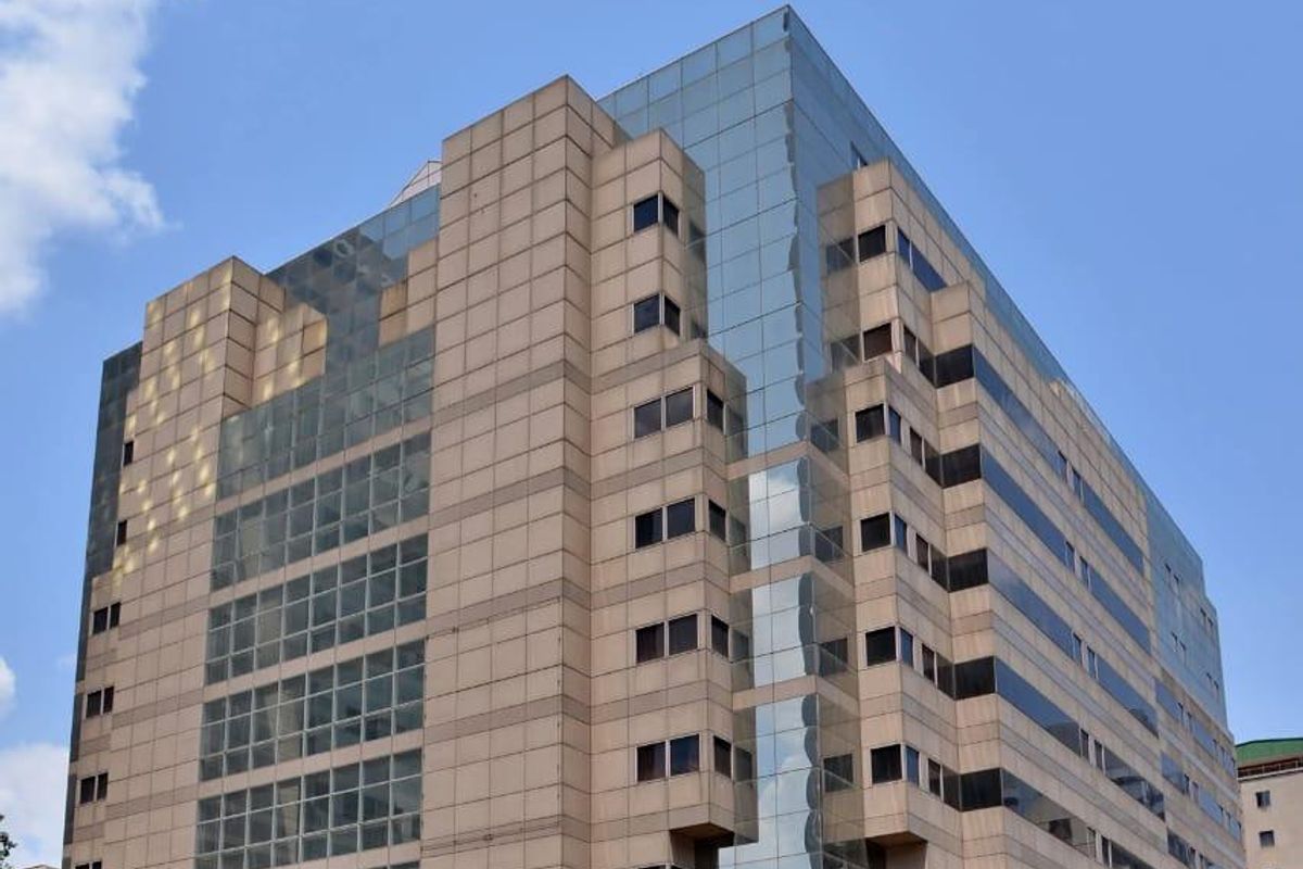 Modern 1 Bedroom Apartment with Stunning Views in Marshall town - Photo 4