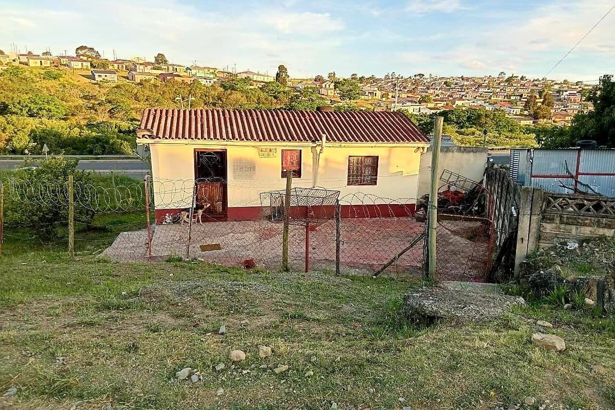 2 bedroom  - Photo 2