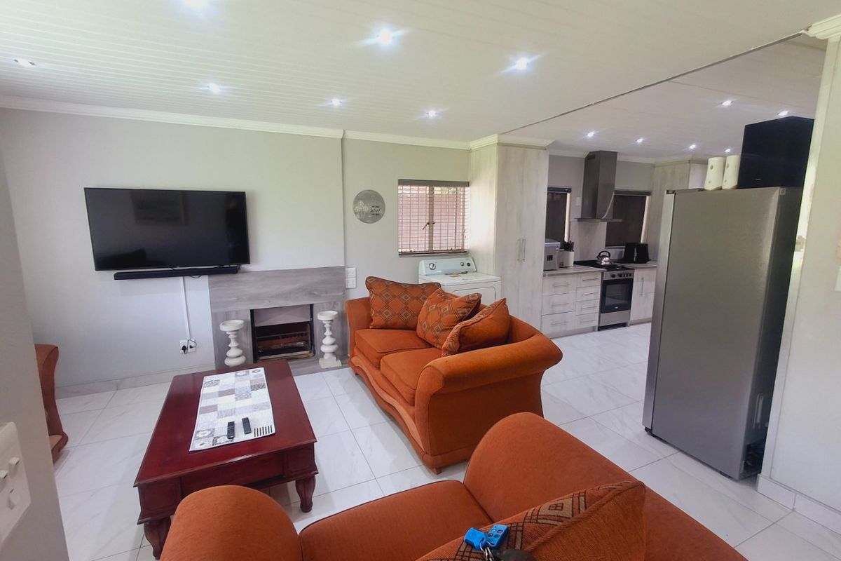 Modern, Spacious 3-Bedroom Home Perfectly Located on a Corner Stand with Endless Potential - Photo 5