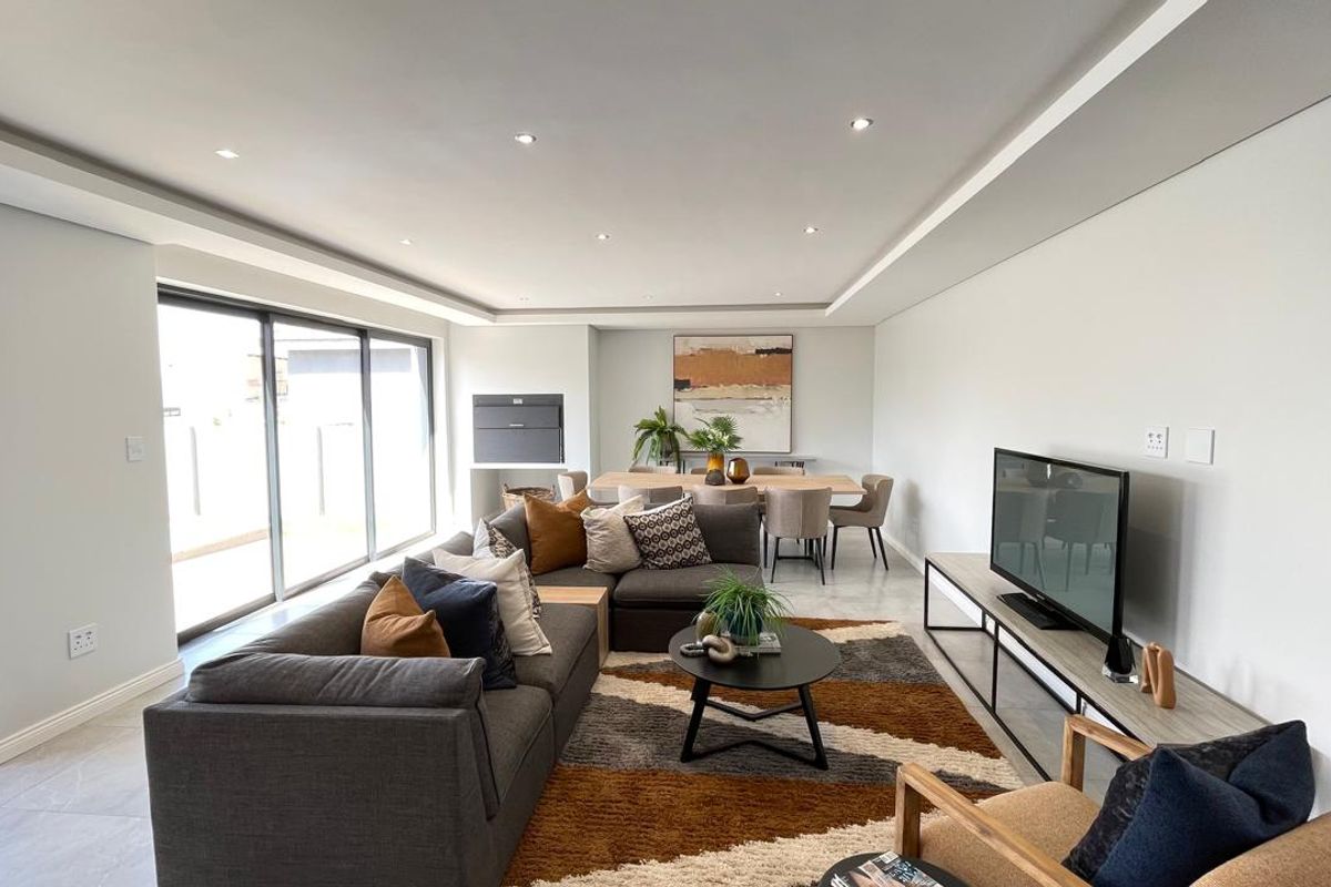 Newly Built Contemporary 4 Bedroom Family Home | Pool & Boma | Staff Quarters   - Photo 3