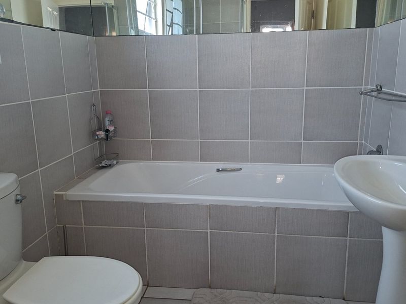 Secure Coastal Living in the Heart of Seaside Gonubie - Photo 6