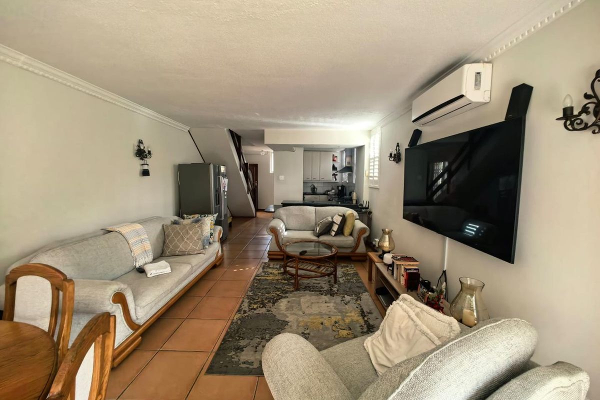 2 Bedrooms, 3 Bathrooms Duplex For Sale In Windermere, Durban - Photo 5