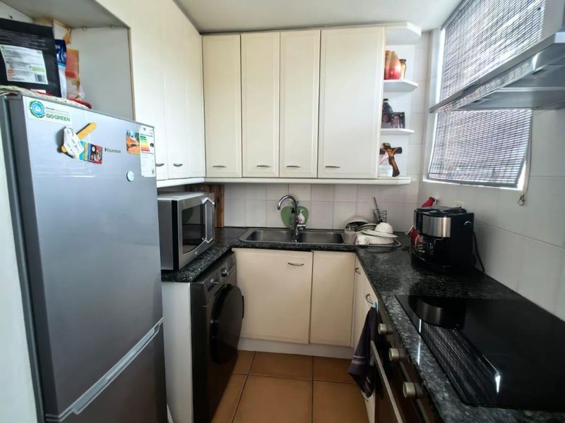 2 Bedrooms, 3 Bathrooms Duplex For Sale In Windermere, Durban - Photo 9