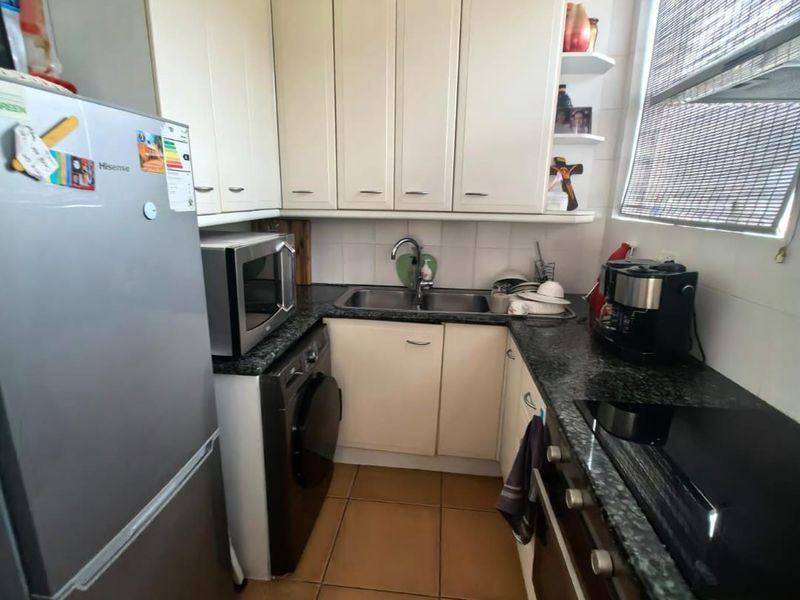 2 Bedrooms, 3 Bathrooms Duplex For Sale In Windermere, Durban - Photo 8