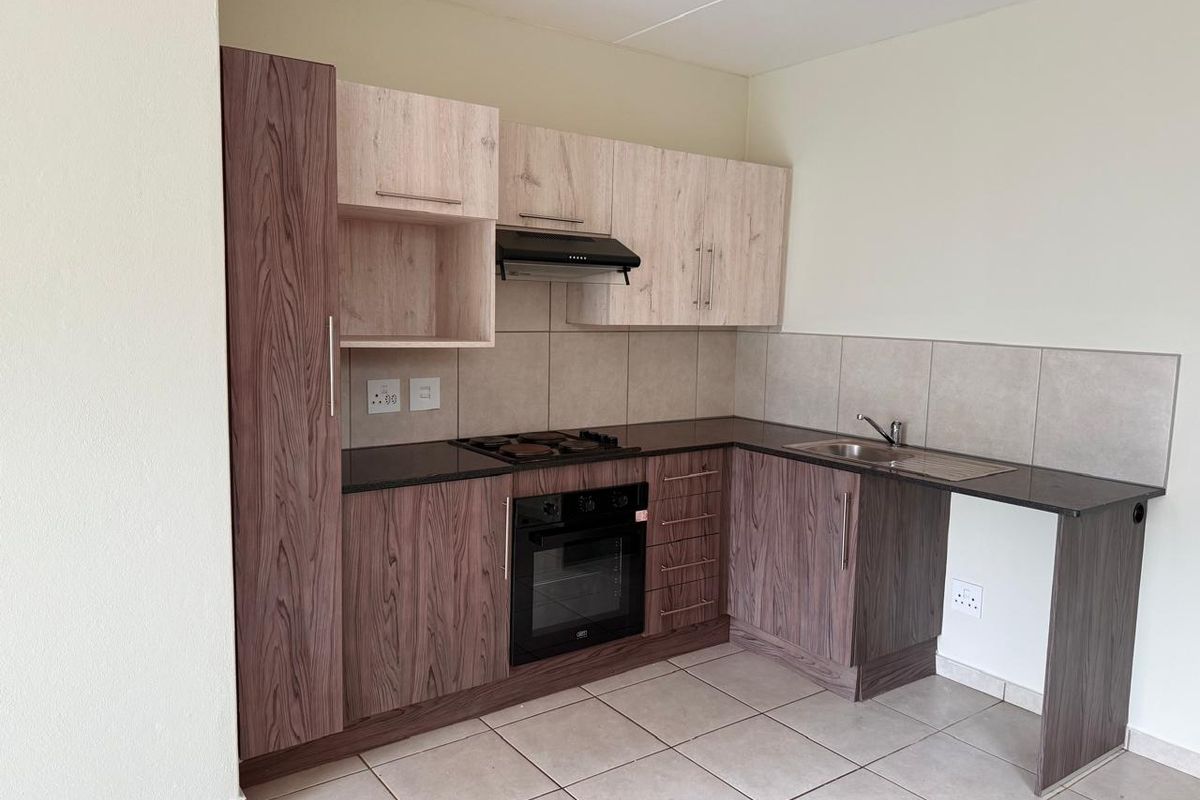 Modern 2 Bedroom,1 Bathroom Apartment for Sale - Photo 2