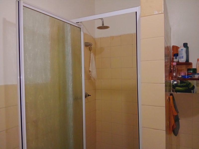 An house for sale with 2 bedroom and 1 bathroom ready for you to buy, in Boksburg North - Photo 8