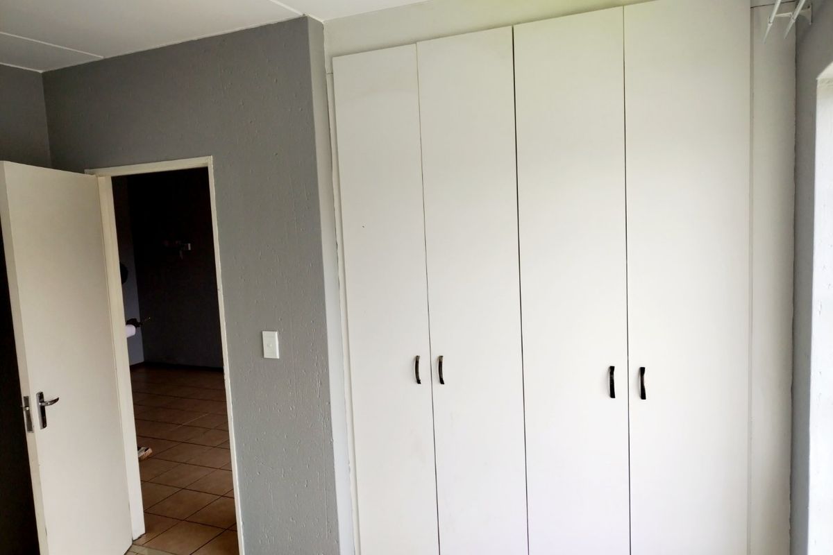 2 bedroom and 1 bathroom and shower for sale - Photo 5