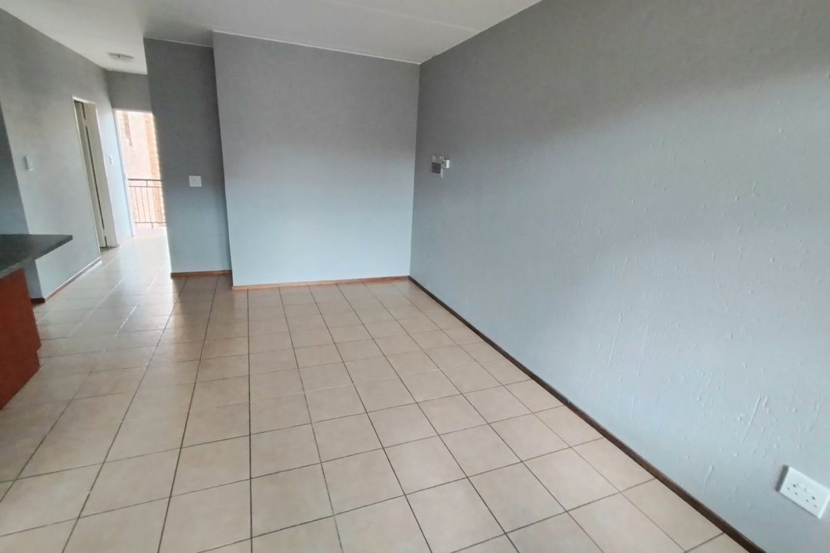 2 bedroom and 1 bathroom and shower for sale - Photo 3