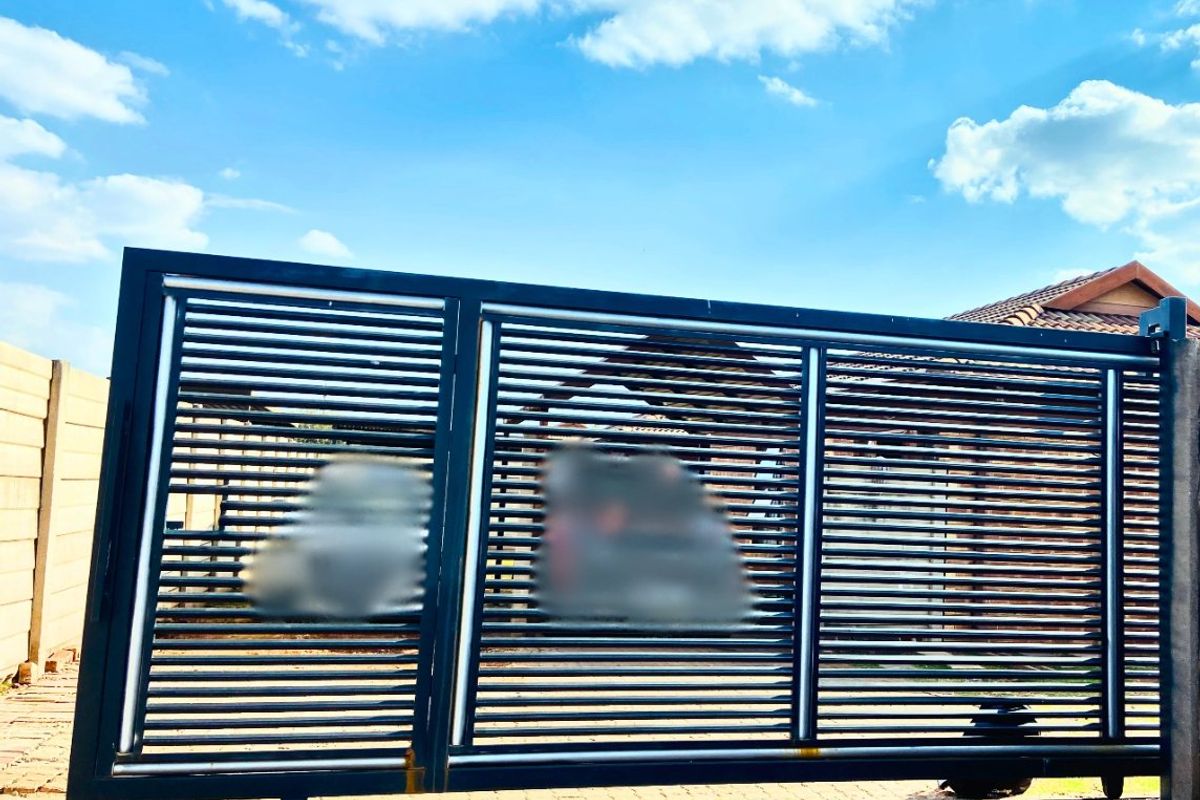 3 Bedroom House For Sale - Photo 4