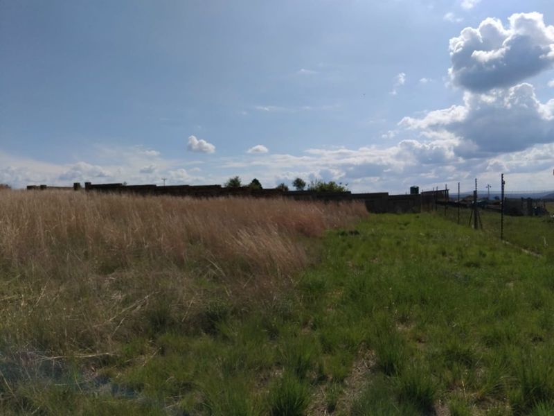 11 000 SQUARE METERS VACANT LAND/STAND PROPERTY FOR SALE - Photo 2