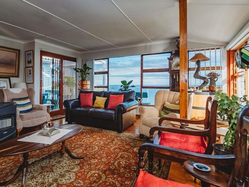 OCEAN HORIZON LIVING IN HEROLDS BAY HEIGHTS - Photo 5