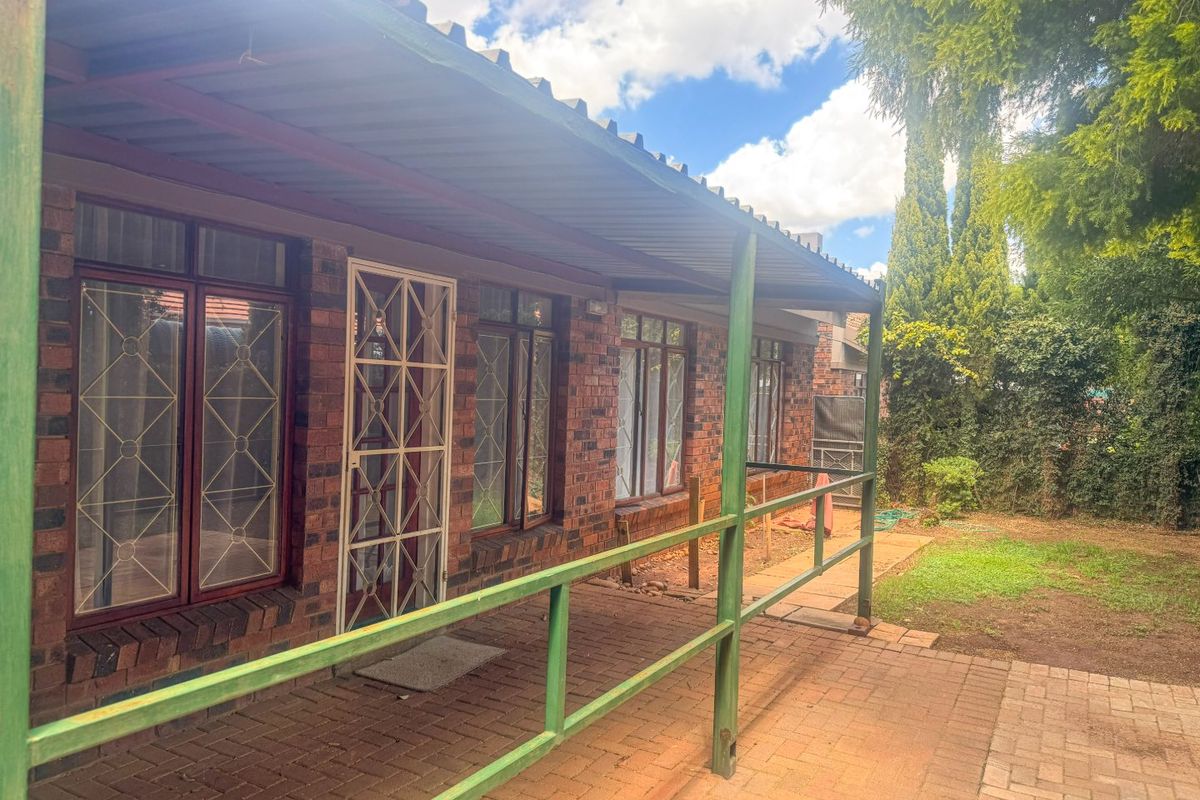 Popular townhouses - Photo 2