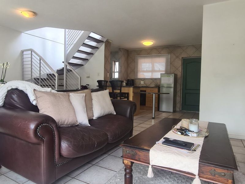 Spacious Multi-Level 1 Bedroom Apartment for sale in Morningside, Sandton - Photo 1