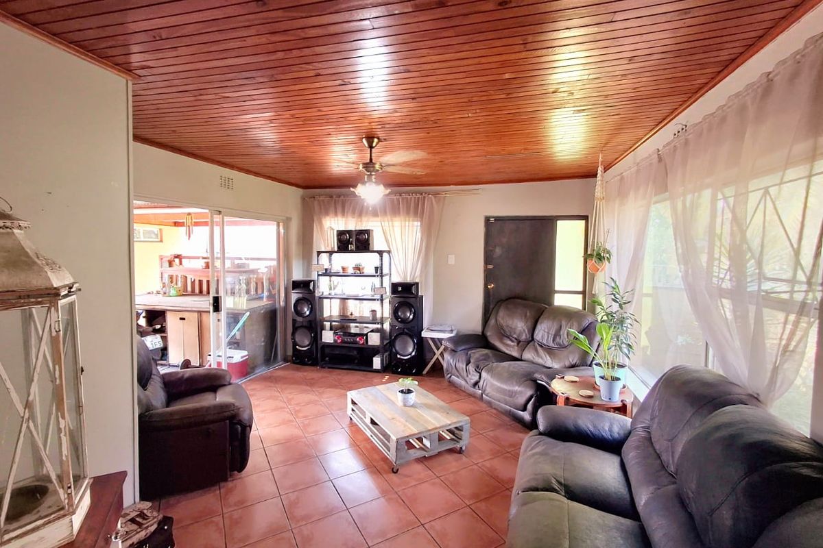 Ideal family home close to ameties. - Photo 3