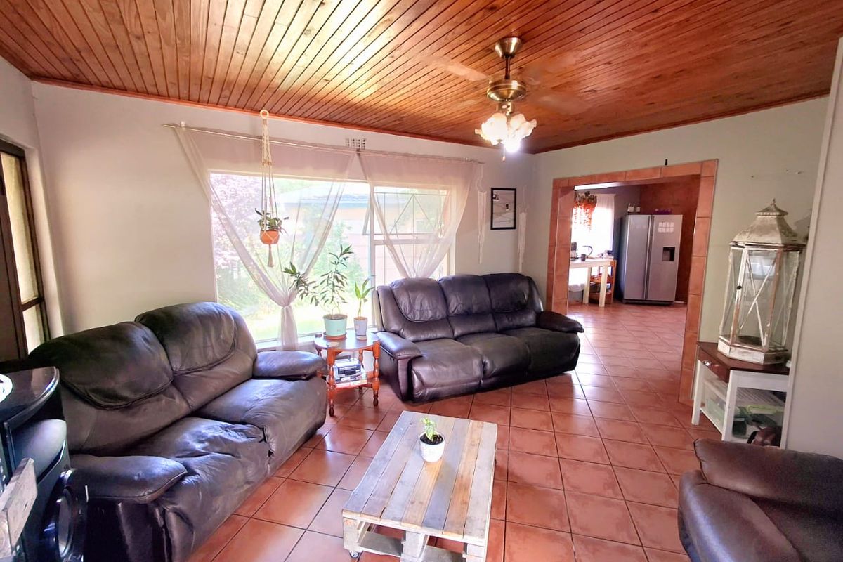 Ideal family home close to ameties. - Photo 4