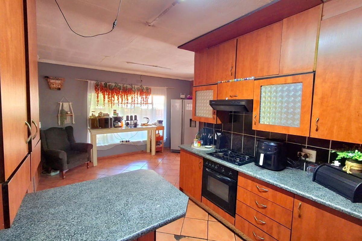 Ideal family home close to ameties. - Photo 5