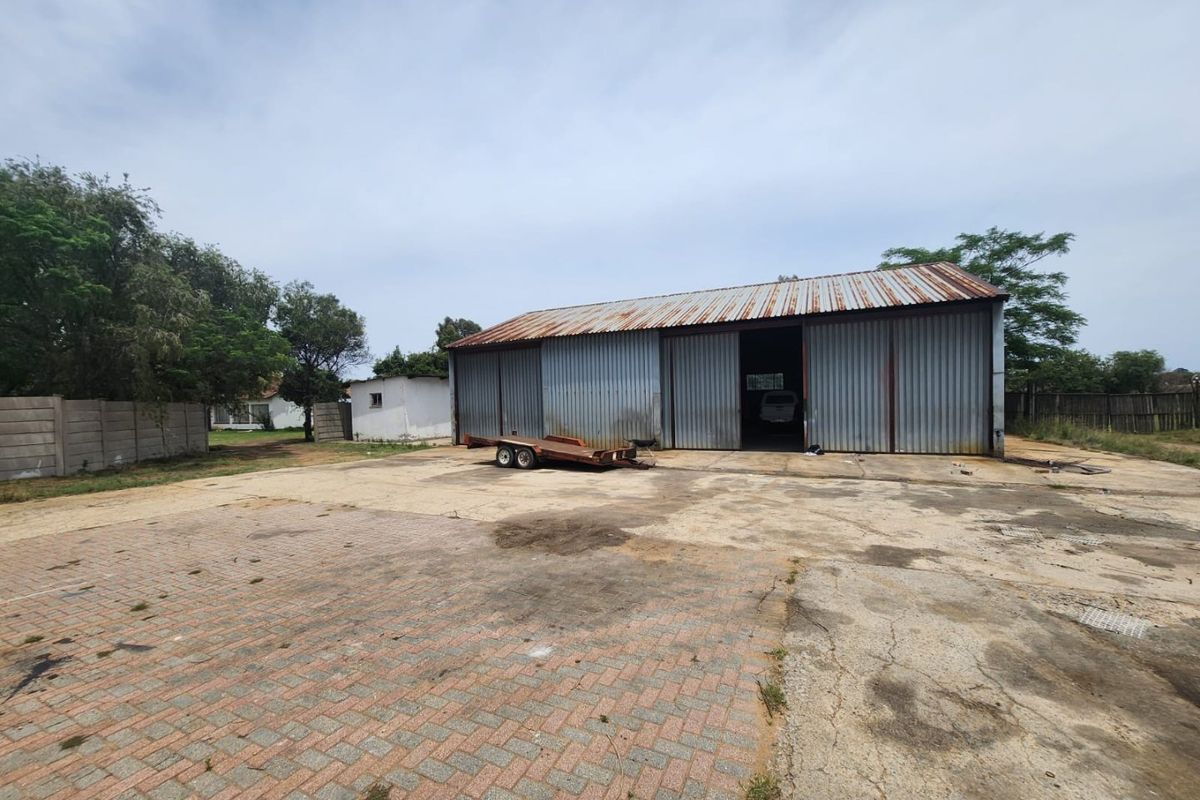 FOUR HECTARES FARM PROPERTY FOR SALE, - Photo 3