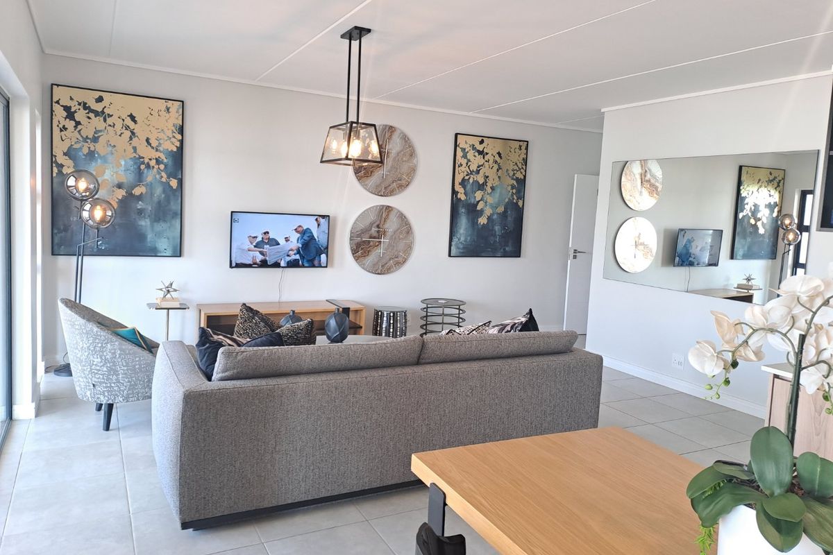 Lagoon Facing Spacious 3 Bedroom to rent in Munyaka, Waterfall City - Photo 4