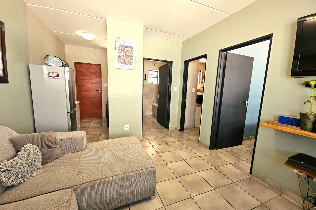 Ground floor apartment located close to all amenities - Photo 5