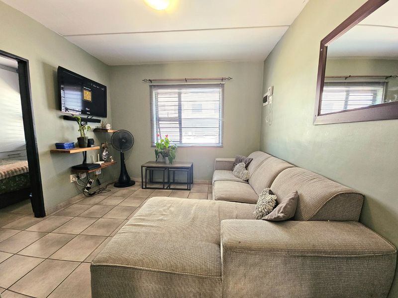 Ground floor apartment located close to all amenities - Photo 6