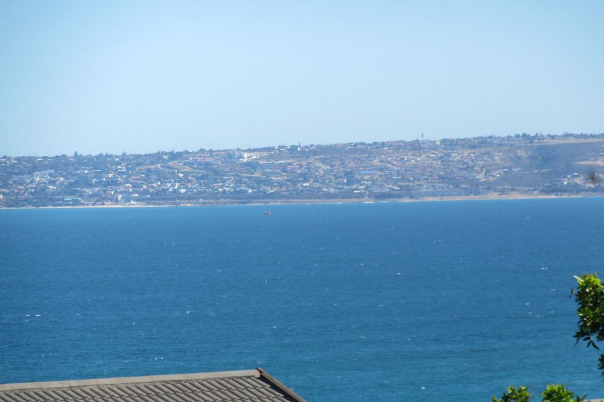 BEST VIEWS OF THE OCEAN! - Photo 2