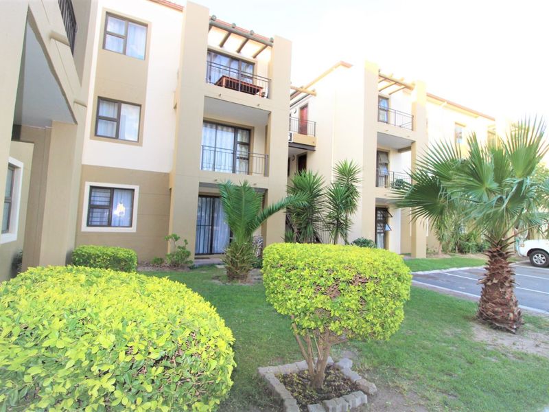 Neat first floor apartment in Soteria  - Photo 2