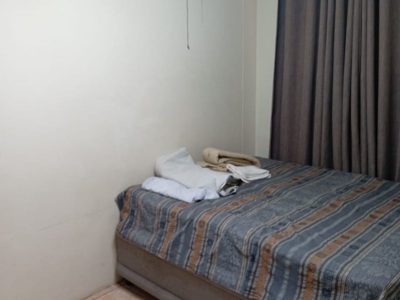 Charming Ground-Floor Flat with Extra Room Potential – Prime Location Near College & CBD - Photo 9