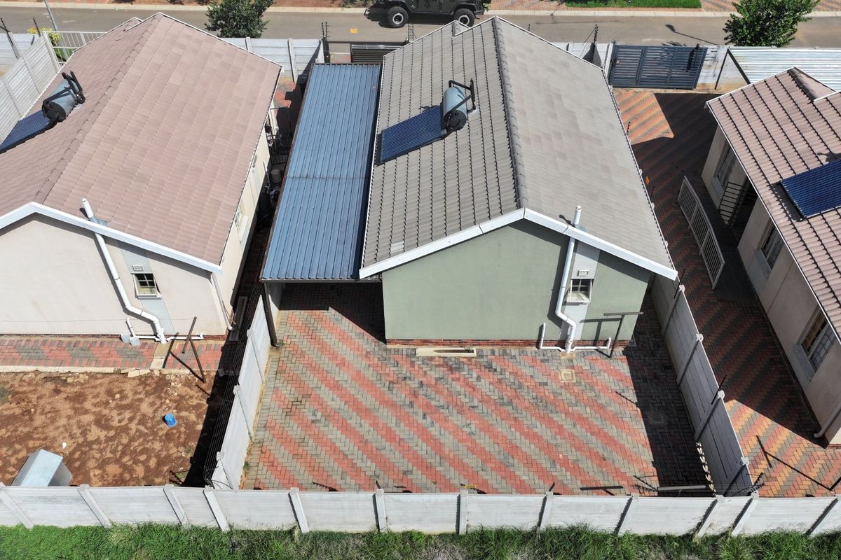 Spacious 3Bedroom House for Sale in Sky City - Photo 5